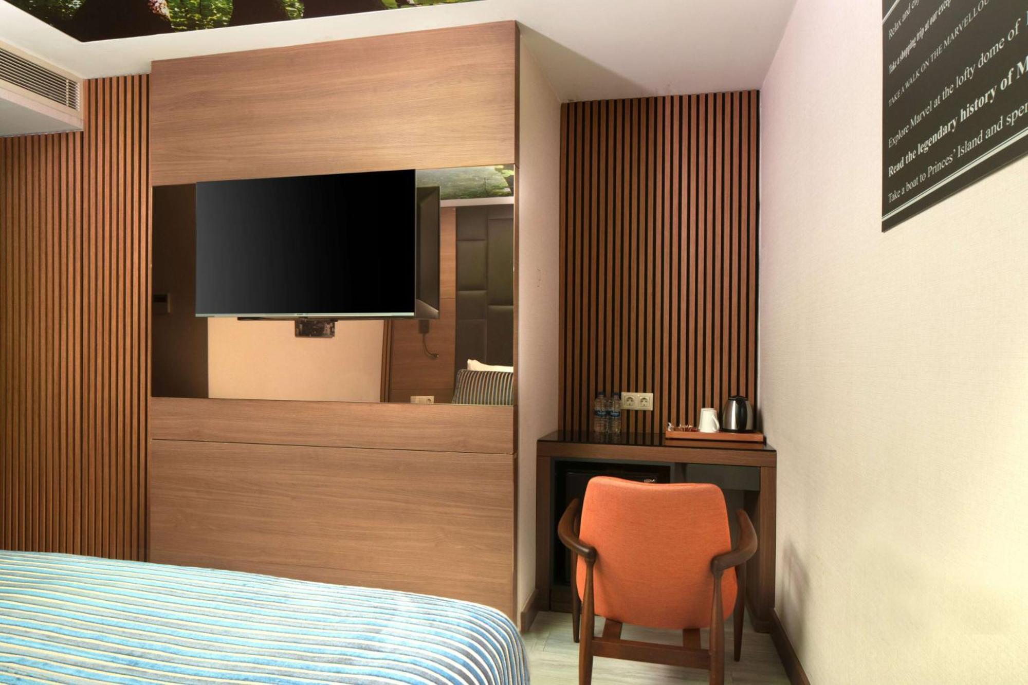 Tryp By Wyndham Istanbul Sisli Hotel Екстериор снимка